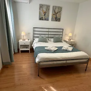 Olivin , Puerto del Carmen (Lanzarote) España